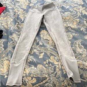ALO Yoga Light Gray Leggings